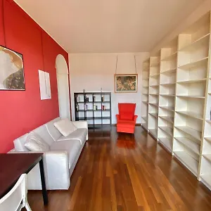 Grazioso Nel Cuore Del Tran Tran Di Milano, Perfetto Per Amici E Famiglie, Vicino A Metropolitana Appartamento